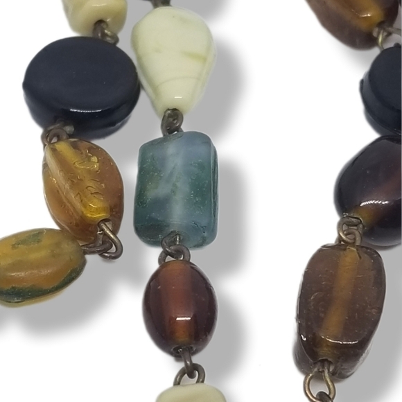 VINTAGE LONG HEART DESIGN MULTICOLOR ART GLASS BEAD NECKLACE - Picture 5 of 7